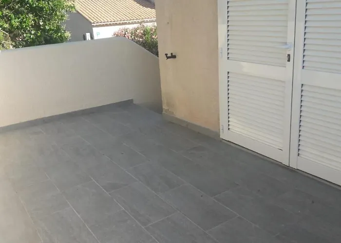 H4 Σπίτι διακοπών Ghisonaccia